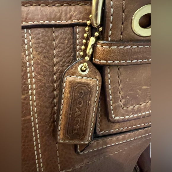 Coach 2006 Soho Mia Ivory Brown Leather Shoulder Tote Handbag Purse #10049 - Picture 5 of 16